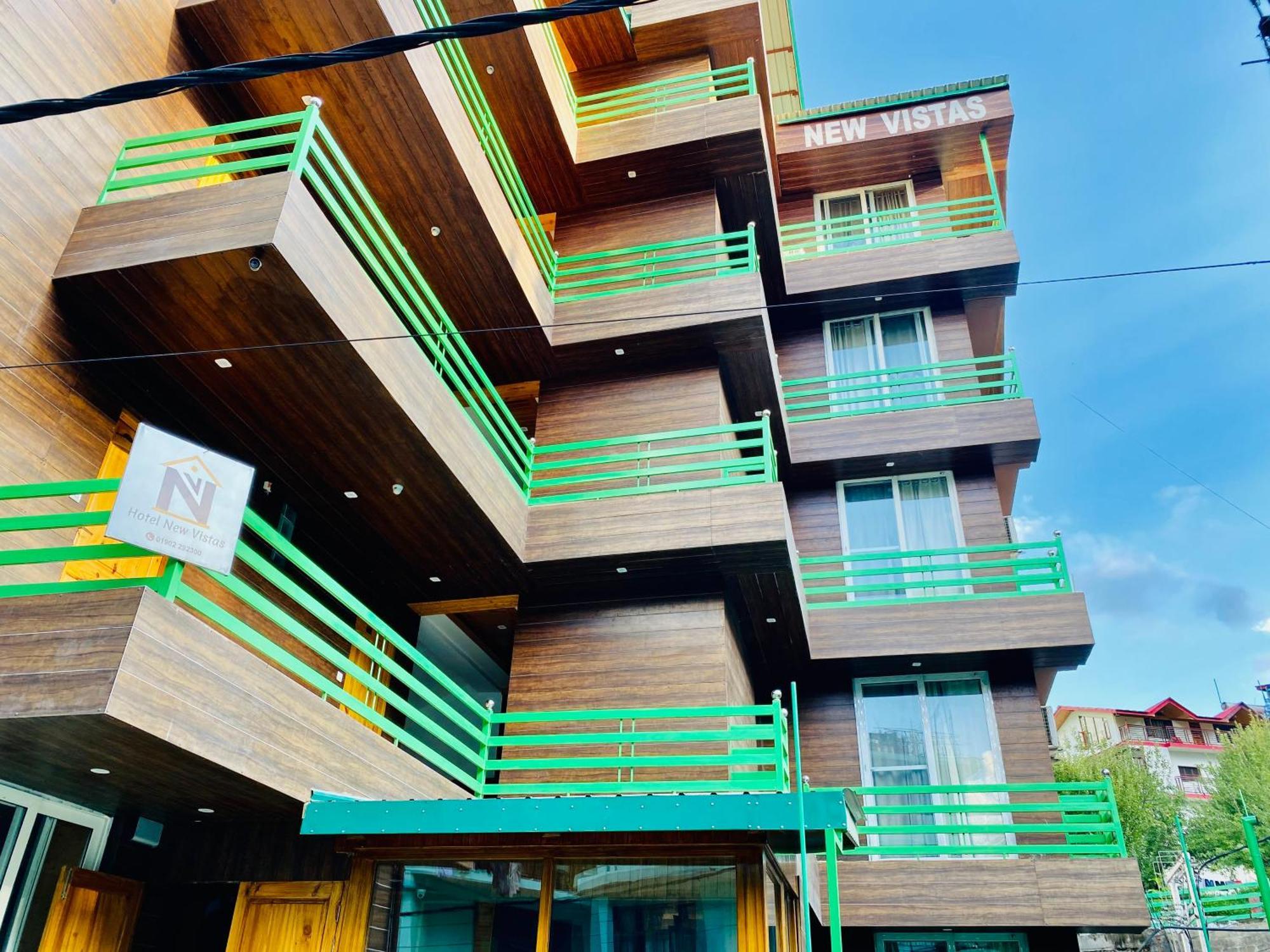 Vista Resort, Manali - ! Near Mall Road !! Hot & Cold Ac Rooms !! Best Selling !! Big Parking !! Luxury Collection !! Open Terrace !! Lift !! Playing Zone !! Property Of The Year ! Eksteriør bilde